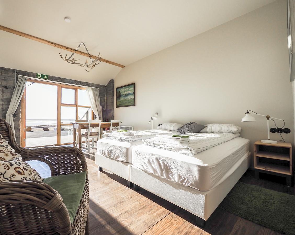 The Garage Apartment Varmahlid  ภายนอก รูปภาพ